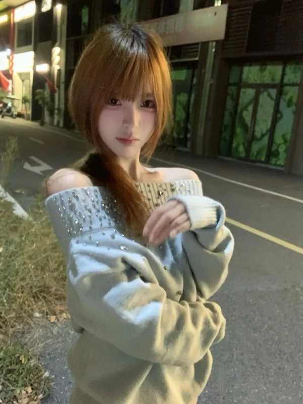 

Женский свободный вязаный свитер на одно плечо, модный, для весны и лета, повседневный, удобный, средней плотности, с длинным рукавом