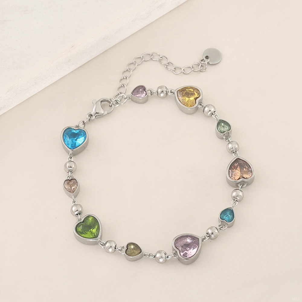 Exquisites Regenbogen-Herz-Kristallarmband für Damen, Edelstahl PVD 18K vergoldet, lichtbeständig, beliebtes Schmuckzubehör – Detail 2