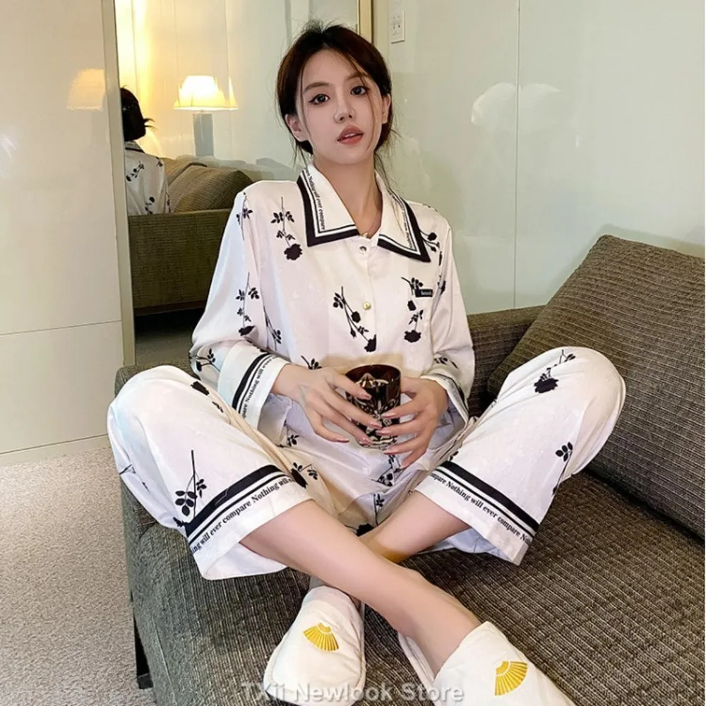 TXii Autumn New Ice Silk Pajamas Women's Black Jacquard Casual  Cardigan Long Sleeve Home Clothes suit Can be worn on the street