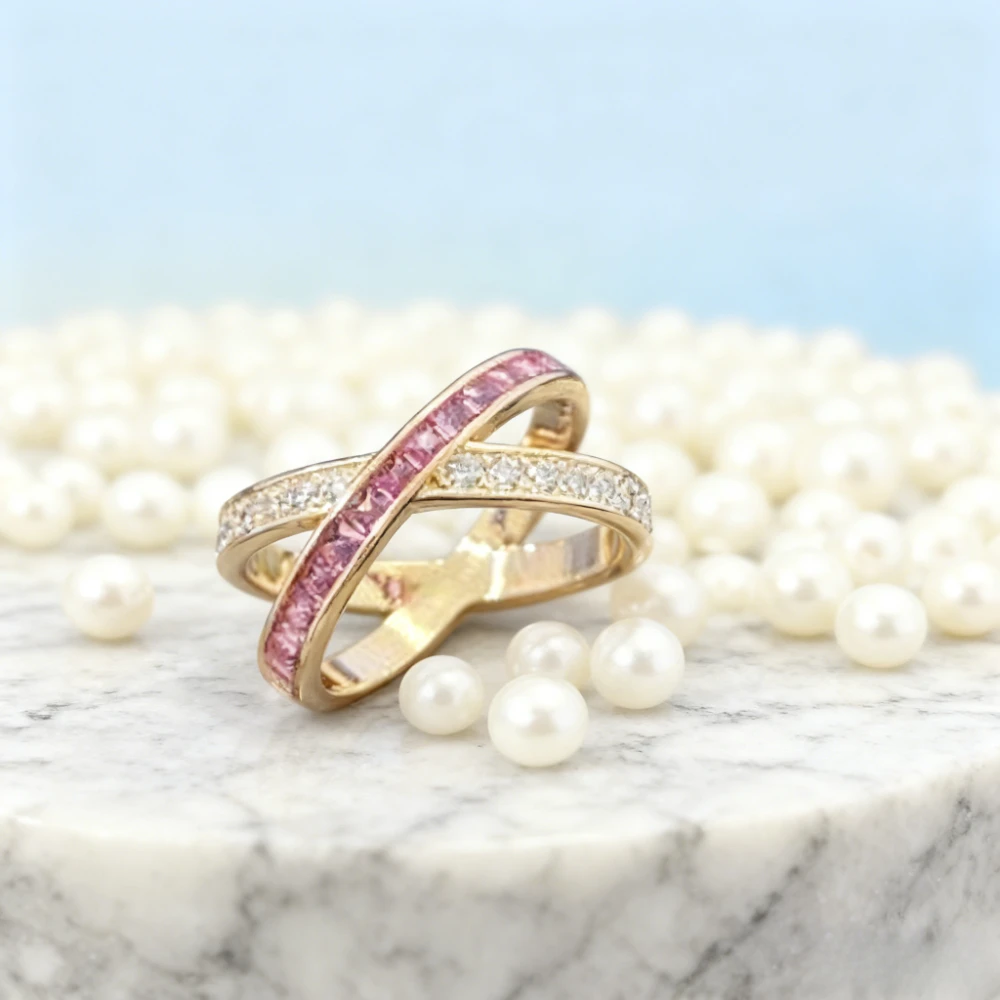 

2025 Новые модные ювелирные изделия Кольцо с крестом с розовым бриллиантом и белым бриллиантом Модный, универсальный, роскошный стиль