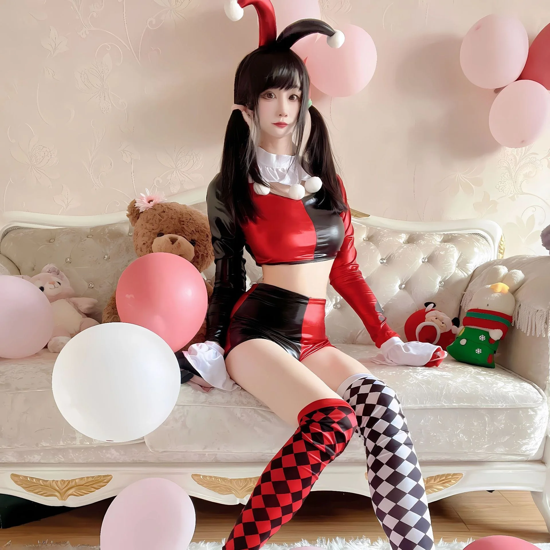 Sexy strakke Halloween-podiumclownkostuum Rood Bla Rolplang Outfit Grappig clownpak Etnisch toneelkostuum voor dames