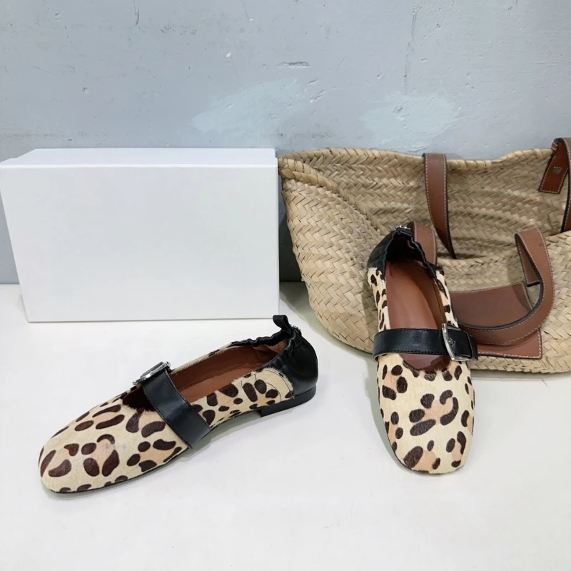 The Autumn new round head flat leather ballerinas women shoes Single Strap one word marijen shoes Casal shoes for women