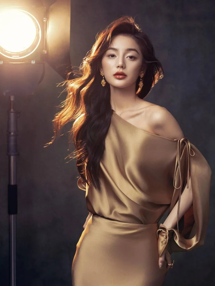 

New Fashionable Portrait Photography Clothing Women's Elegant Light Maturity Style Magazine Image Photo Dress Chinese Stage C...