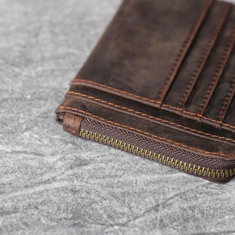 S.WORKER Klassischer Echtleder-Multikartenhalter für Herren, kompaktes Kartenetui aus Vollnarbenleder mit Kartenfächern – Detail 12