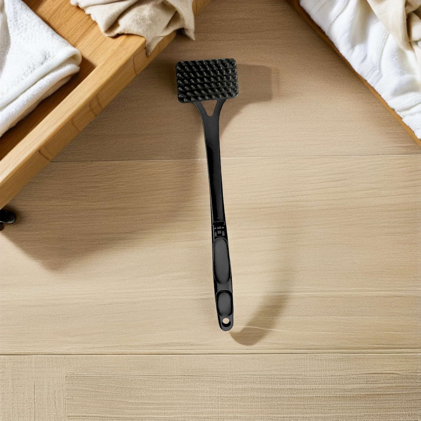 

Multi-Function Foldable Back Scratcher Long Handle Portable Manual Massager Tool for Back Head Relief Ideal for Travel Home