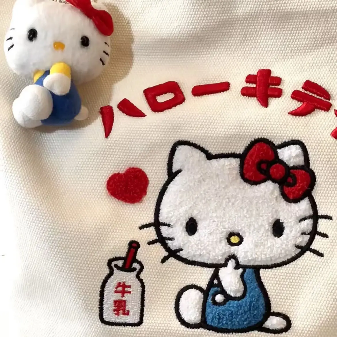 Cute hello kitty borsa in tela ricamata per ragazze borsa per la spesa portatile in uscita di grande capacità borsa a tracolla portatile pendolare