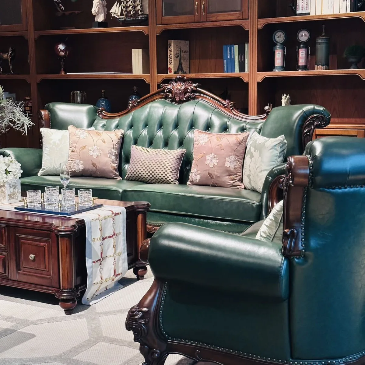 

Средневековый цвет виски, американский полный масляный воск, кожаная вилла, особняк, легкая роскошная мебель, первый слой воловьей кожи, ручная работа