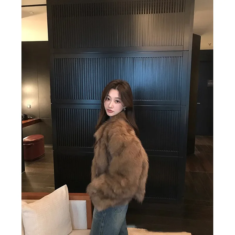 2025 New Hairy Women's Winter Thin Hairy Light and Ripe Wind Jacket Women's Plush Cold Protection