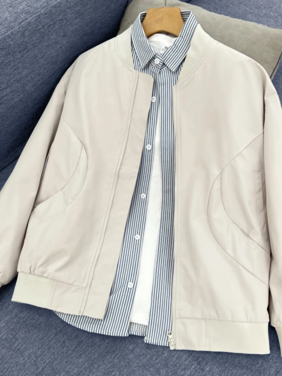 

Khaki Men's Jaet Spring Autumn Outdoor Baseball Sle Faionable Pilot Coat Anti-Wrinkle Long Sve Zipper Closure Pure C...