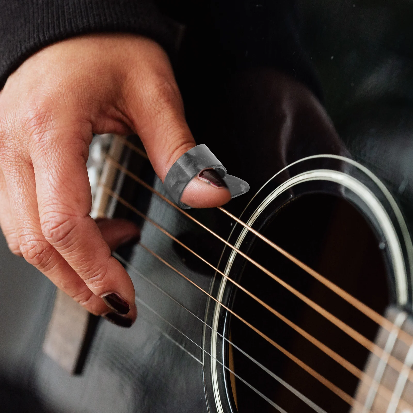 

12Pcs Guitar Picks Variety Pack Sturdy Thumb Finger Picks Lightweight for Electric Folk Bass Acoustic Guitar Ukulele Pick