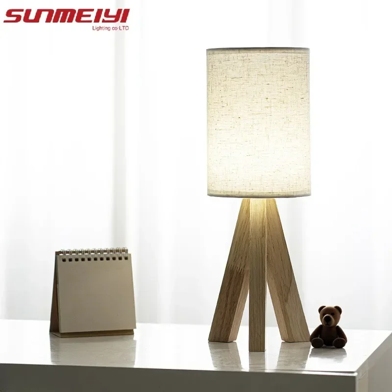 Simple Modern Nordic Warm Bedroom Bedside Lamp Retro Fabric Table Lamp Wooden Bracket Atmosphere Night Light E27 Bulb