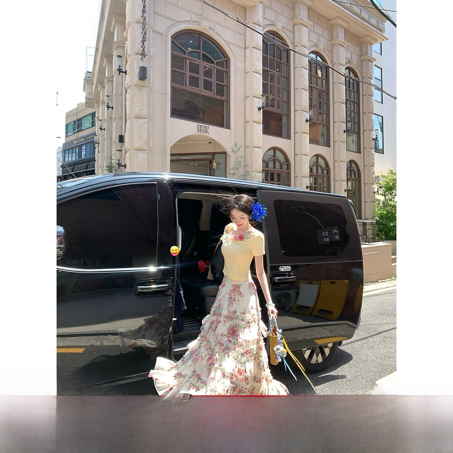 

Sy Summer Sweet Sle Knitted Top oulder Bared ort Sve 3D Flower Design T-irt Floral Pattern Slim Fit Women's Tee