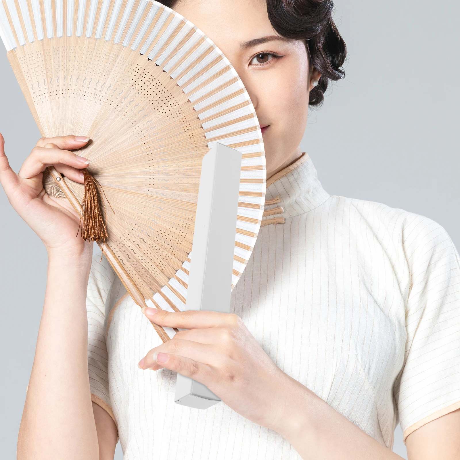 

20pcs White Cardboard Fan Box for Small Sandalwood Fans 21cm Hand Fan Storage Case Portable Holder Packaging Solution
