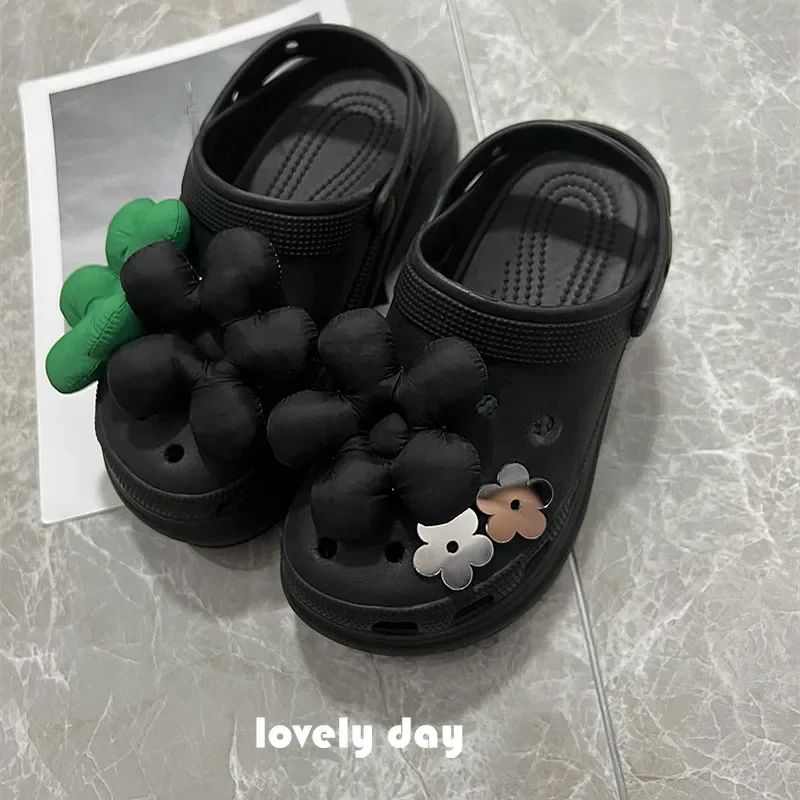 

Fashion Cute Shoe Charms Designer Quality All-match Flowers Clogs Jeans Finished Product Luxury Shoe Charms for Crocs Hot Sale