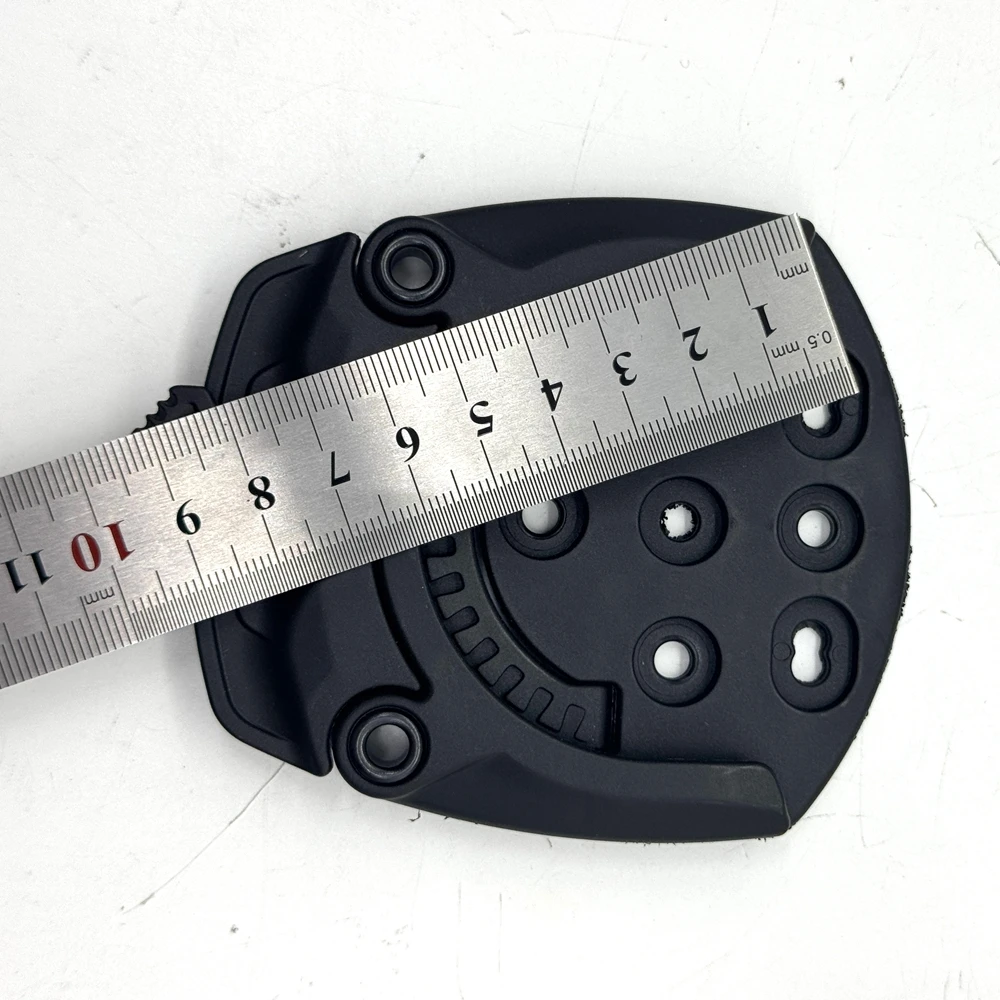 Schnellmontagesystem für Holster, Magazintaschen und taktische Ausrüstungszubehörteile – Detail 8
