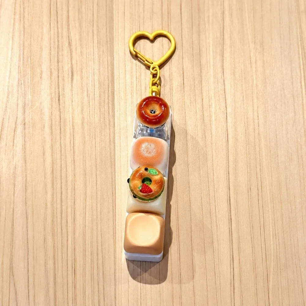 Simulated Keyboard Fidget Keychain 4 Keys Without Light Bread Keycap Bag Charms Clicker Mini Keyboard Button Bag Pendant