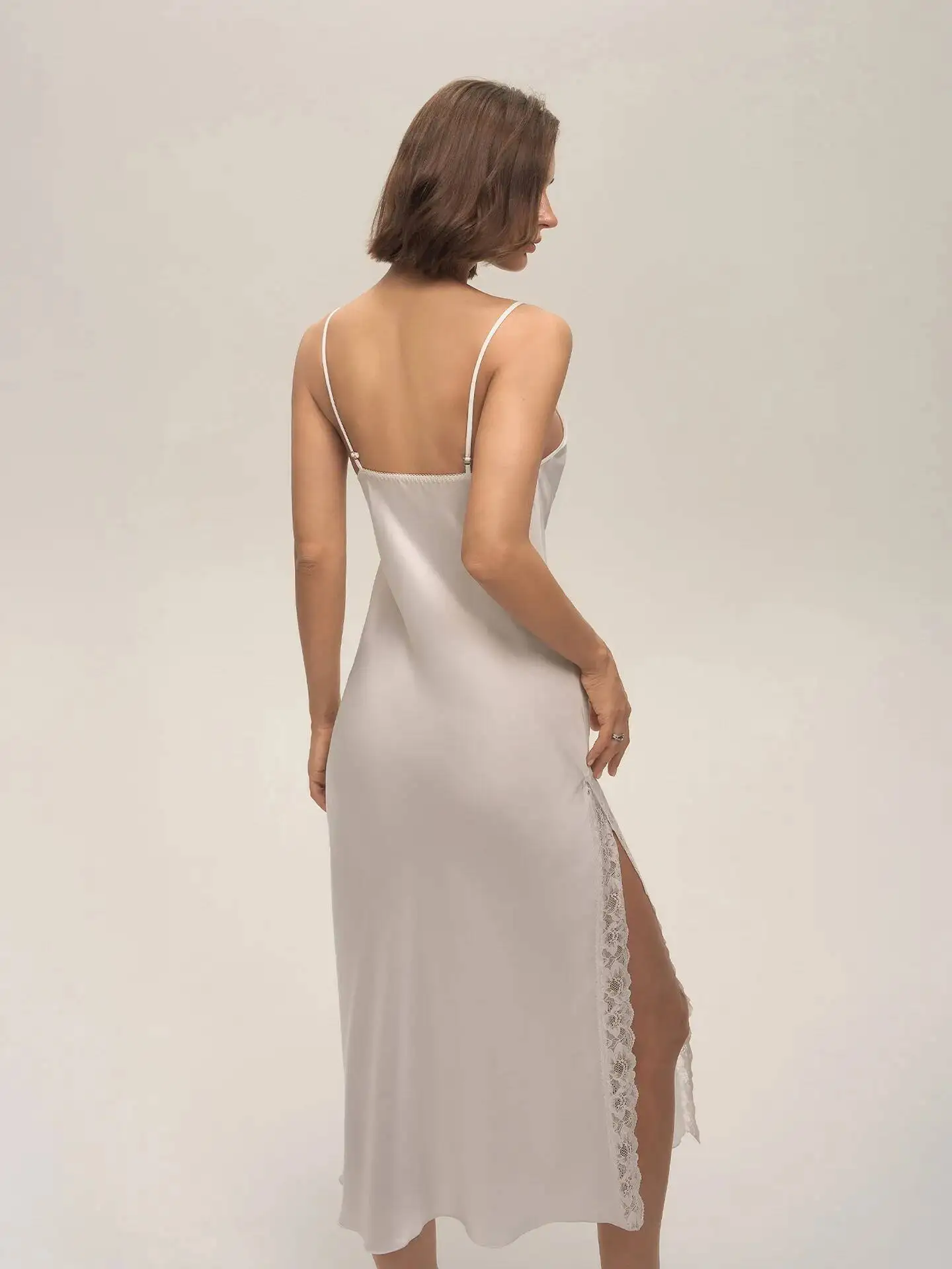 夏ネックサテンシフォンレーストリムセクシーなソリッドカラーストラップロングドレスラウンジウェア女性のための夏ディープ V ノースリーブドレス E9TR