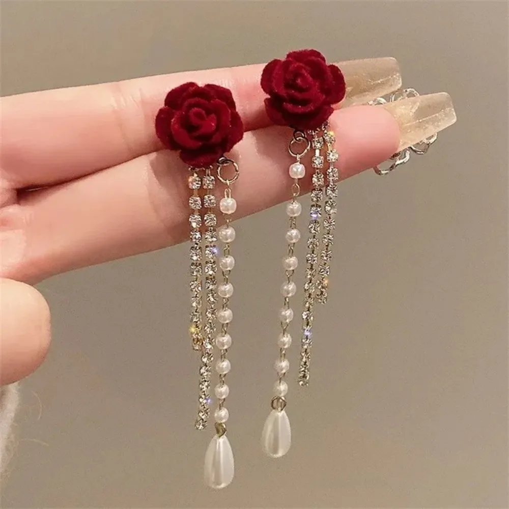 Vintage Retro Flocking Camellia Dangle Earrings Fashion Jewelry for Women Girls Dating Evening Party Casual Wear Presents