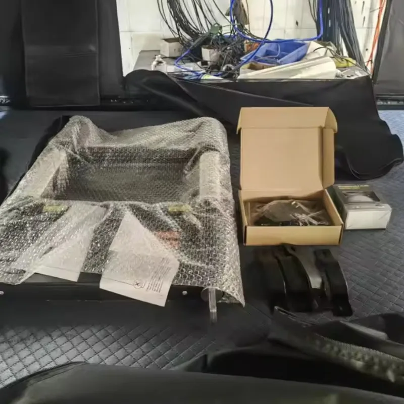 Barraca de telhado de alumínio com casca dura leve prêrada de fábrica para carros Barracas de telhado de alta qualidade para uso em acampamento ao ar livre