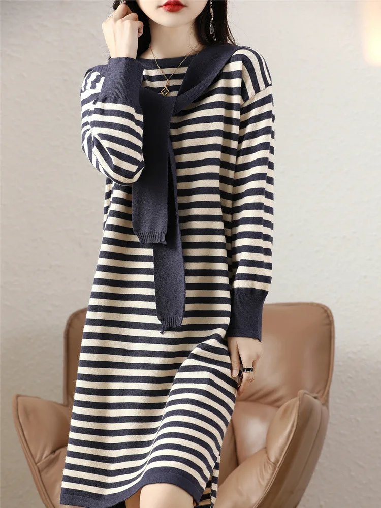 

Trendy Striped Knitted Knee-Length Dress Women's Loose Base Skirt round Neck Long Sleeve Commute Style Mid-Length Dress