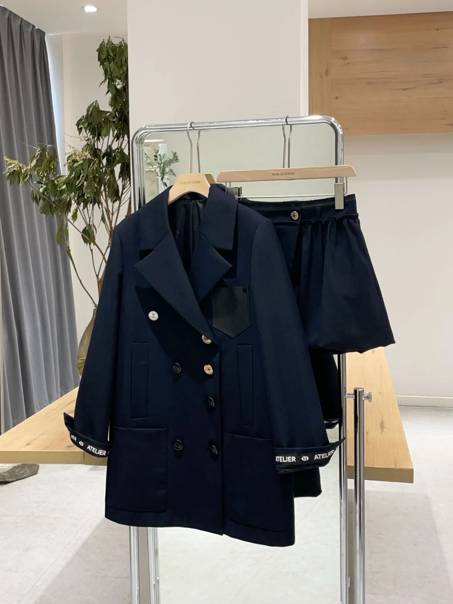 

Nok Xiaola Authentic Spring 2025 Double-Breasted Suit Jaet And Skirt Set Women's Casual Woolen Commute Sle Faion