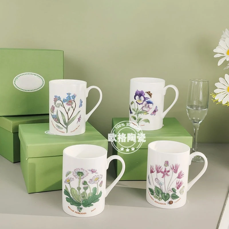 

Легкие роскошные изысканные кофейные кружки из костяного фарфора, керамические чашки в европейском стиле, подарочная коробка, упаковка для подарка