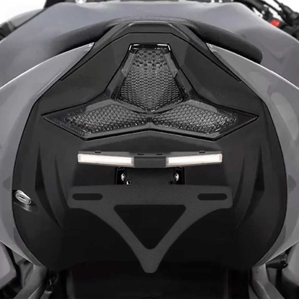 For Kawasaki Ninja NINJA ZX-6R modified short tail license plate holder tail light multifunctional license plate holder turn sig