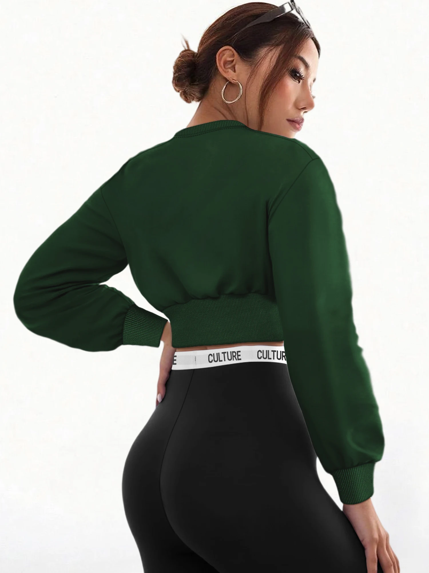 Casual Loose Fit Ladies Crop Sweatshirt Crew Neck Long Sleeve Drop‑Shoulder Side Button Accent Ribbed Waist Street‑Style Top
