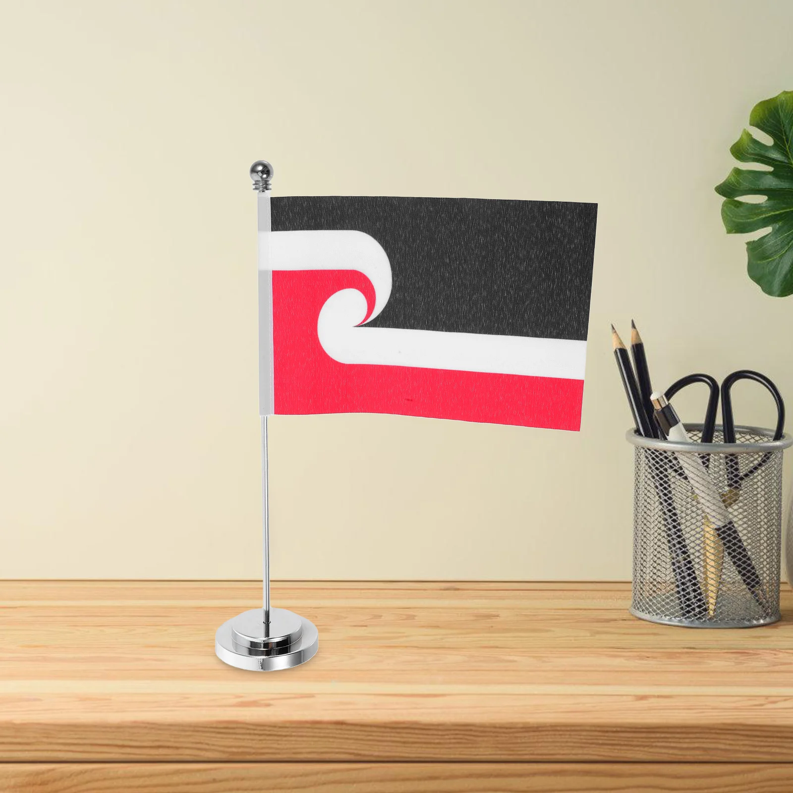 

Compact Desk Flag Heritage Design Miniature Flag for Tabletop Office Hotel Decor Vibrant Cultural Display Easy