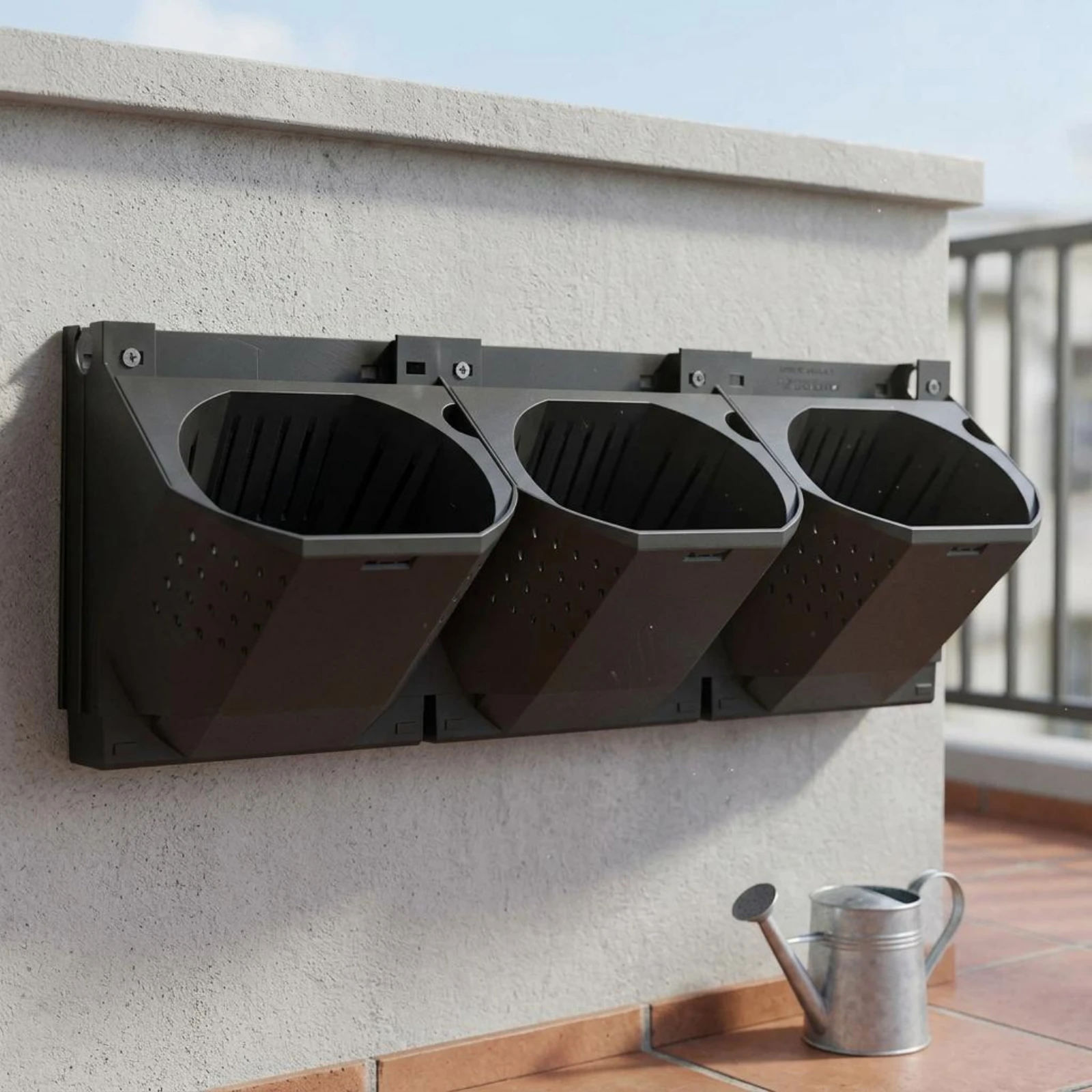 three-pocket-wall-planter-pp-plastic-modular-wall-planter-nonwoven-material-sheet-space-saving