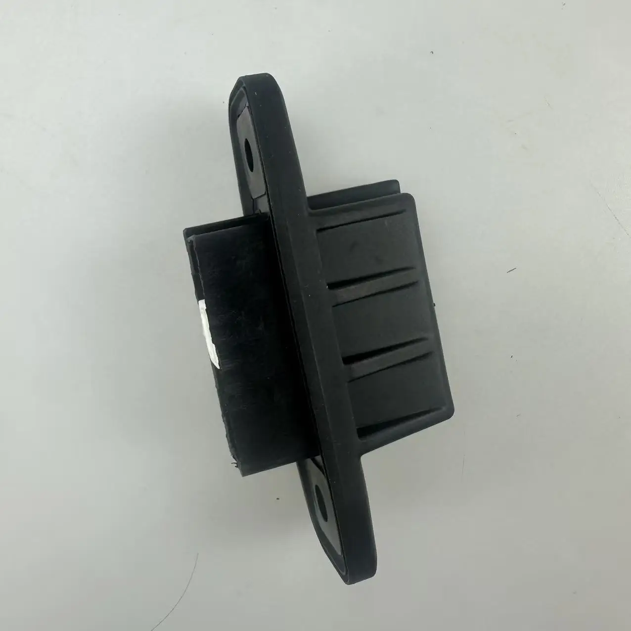 Motor del actuador de la cerradura del portón trasero para Toyota Corolla Levin 2014 2015 2016 2017 2018 Híbrido 84945-02040 84945 02040