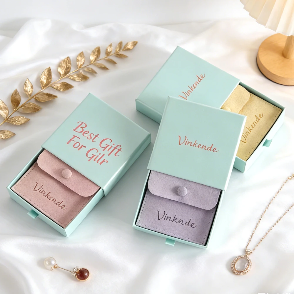 

Элегантная подарочная упаковка для ювелирных изделий: коробка-слайдер 9*9*2.5см с индивидуальным логотипом и защелкивающимся клапаном для серег и ожерелий