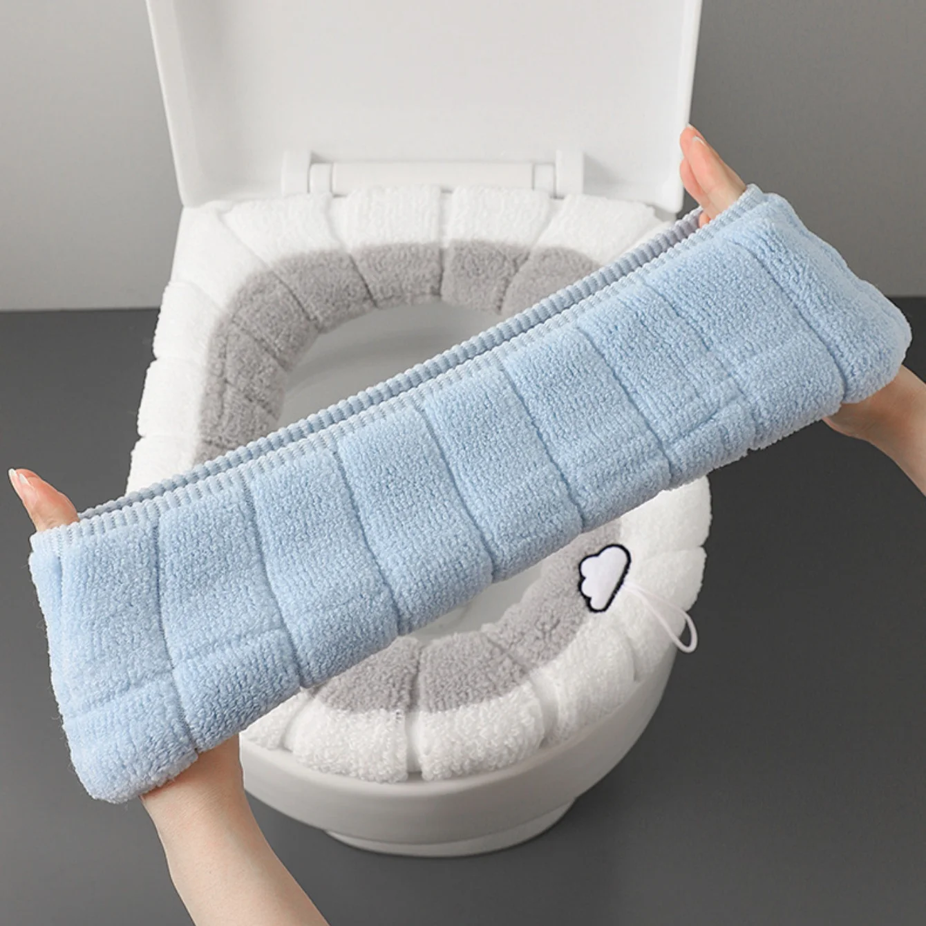 Soft Toilet Seat Cover Pads, Stretchable Washable Toilet Seat Cushion Cover with Handle, Comfortable Toilet Lid Seat Cover