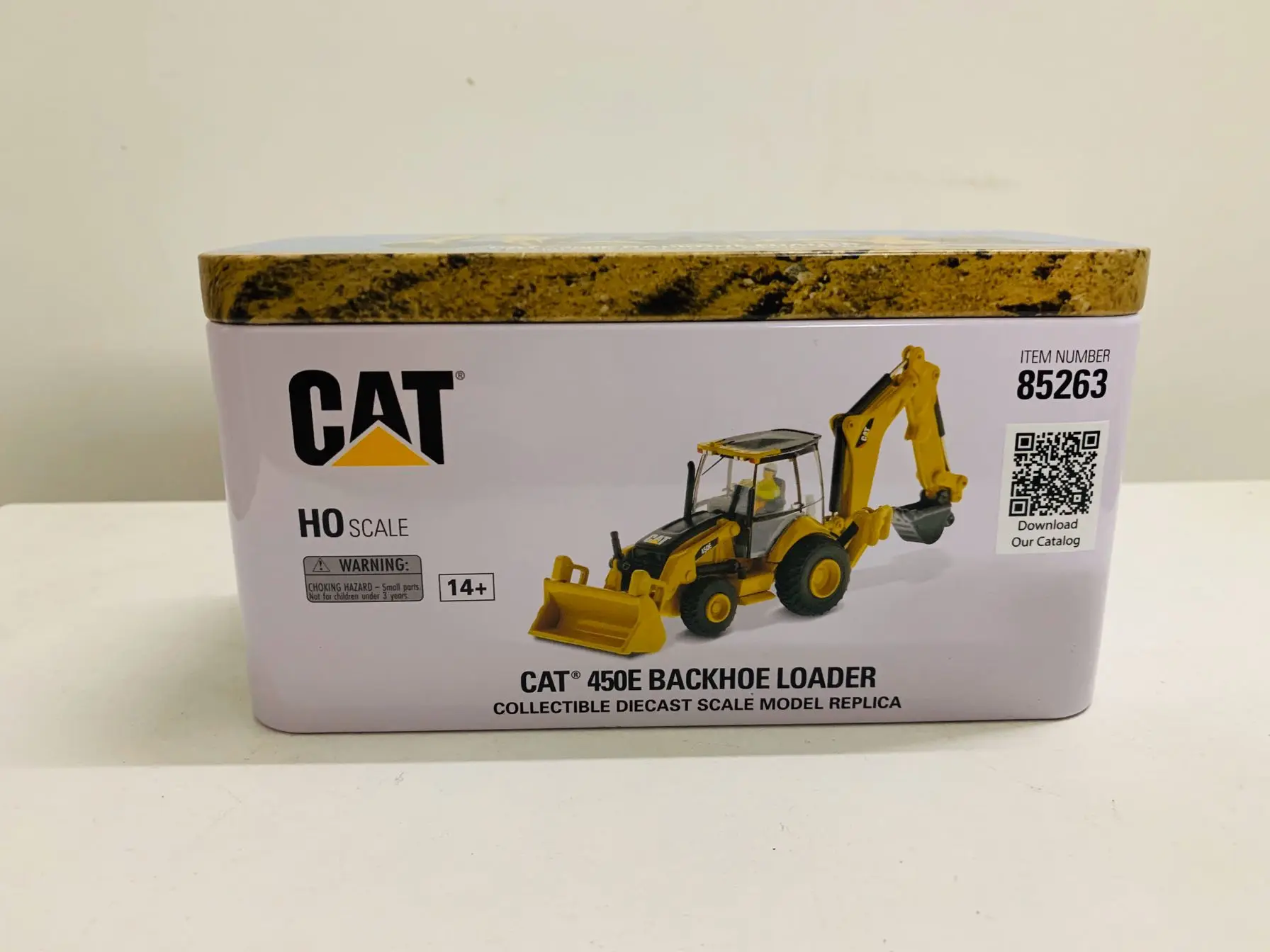 450E Backhoe Loader 1:87 Ho Scale Metal Model By Diecast Masters 85263 NEW