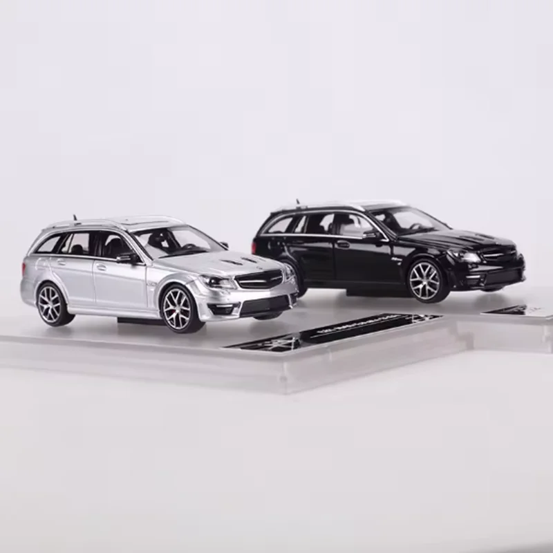 โมเดลรถยนต์ KING MODEL ขนาด 1:64 รุ่น C63 AM6 Estate S204 ทำจากโลหะผสม สำหรับสะสม ตกแต่ง ของขวัญวันหยุด ของเล่น ของที่ระลึก
