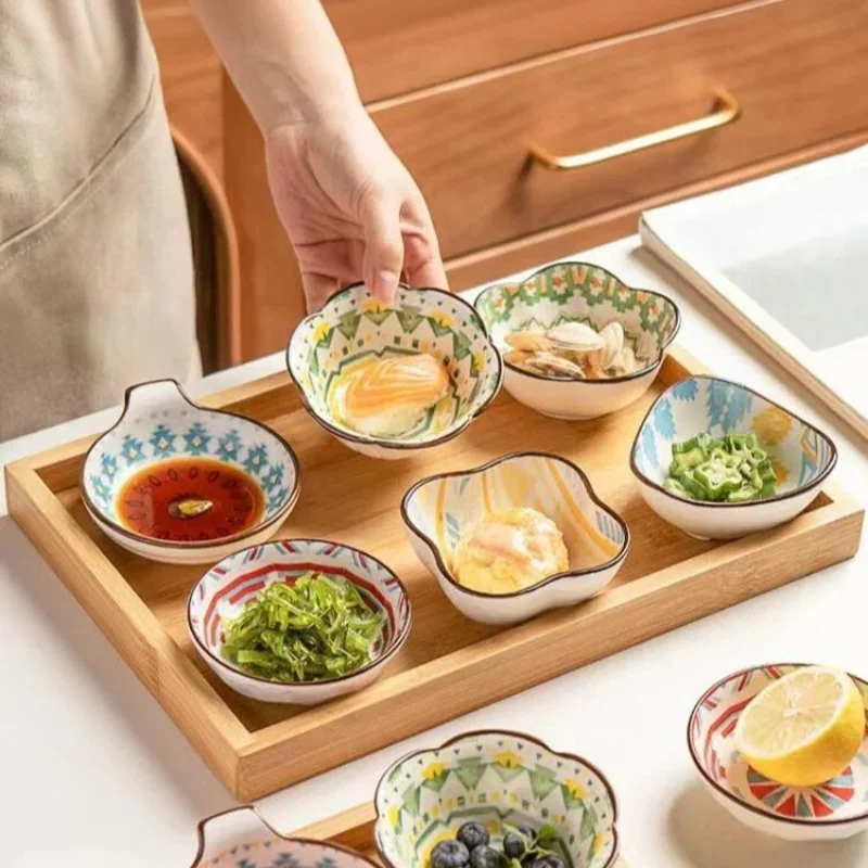 

Соевый соус, блюдце, бытовое керамическое блюдо, боковая тарелка, блюдо для закусок, семейное блюдо