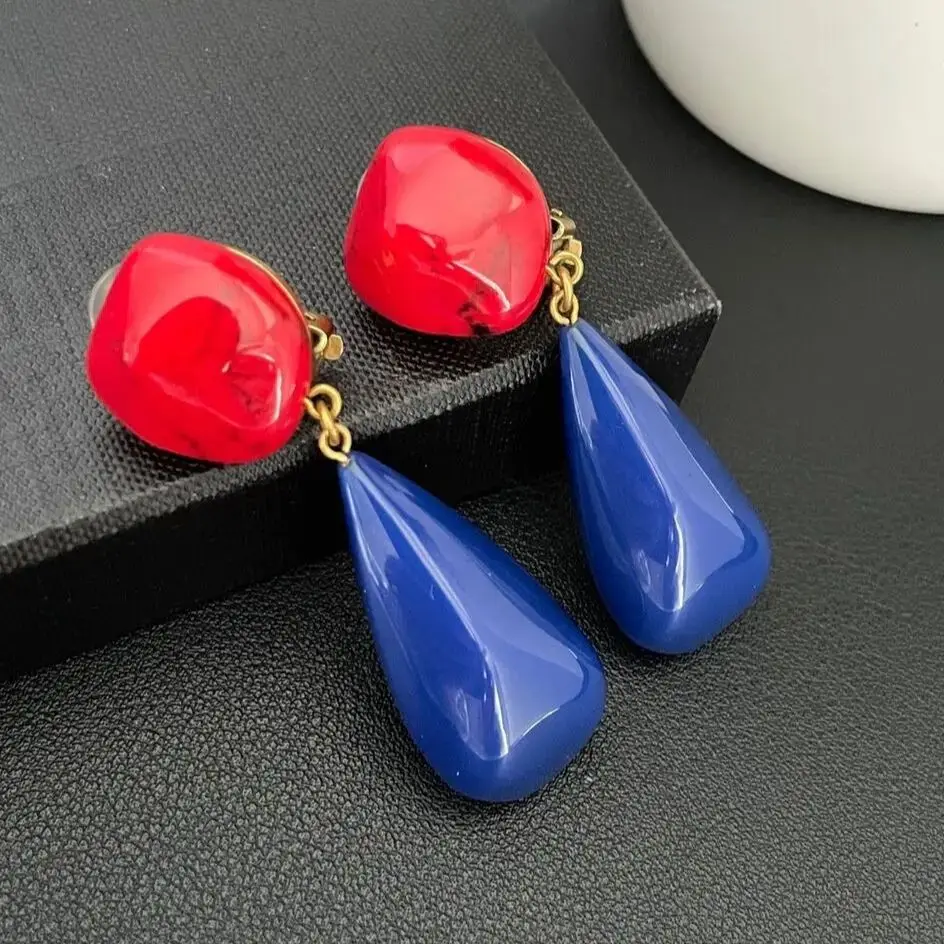 Earrings Retro Light Luxury Fashion Exaggerated Red Blue Contrast Color Resin Ear Clip For Women Aretes De Mujer Pendientes