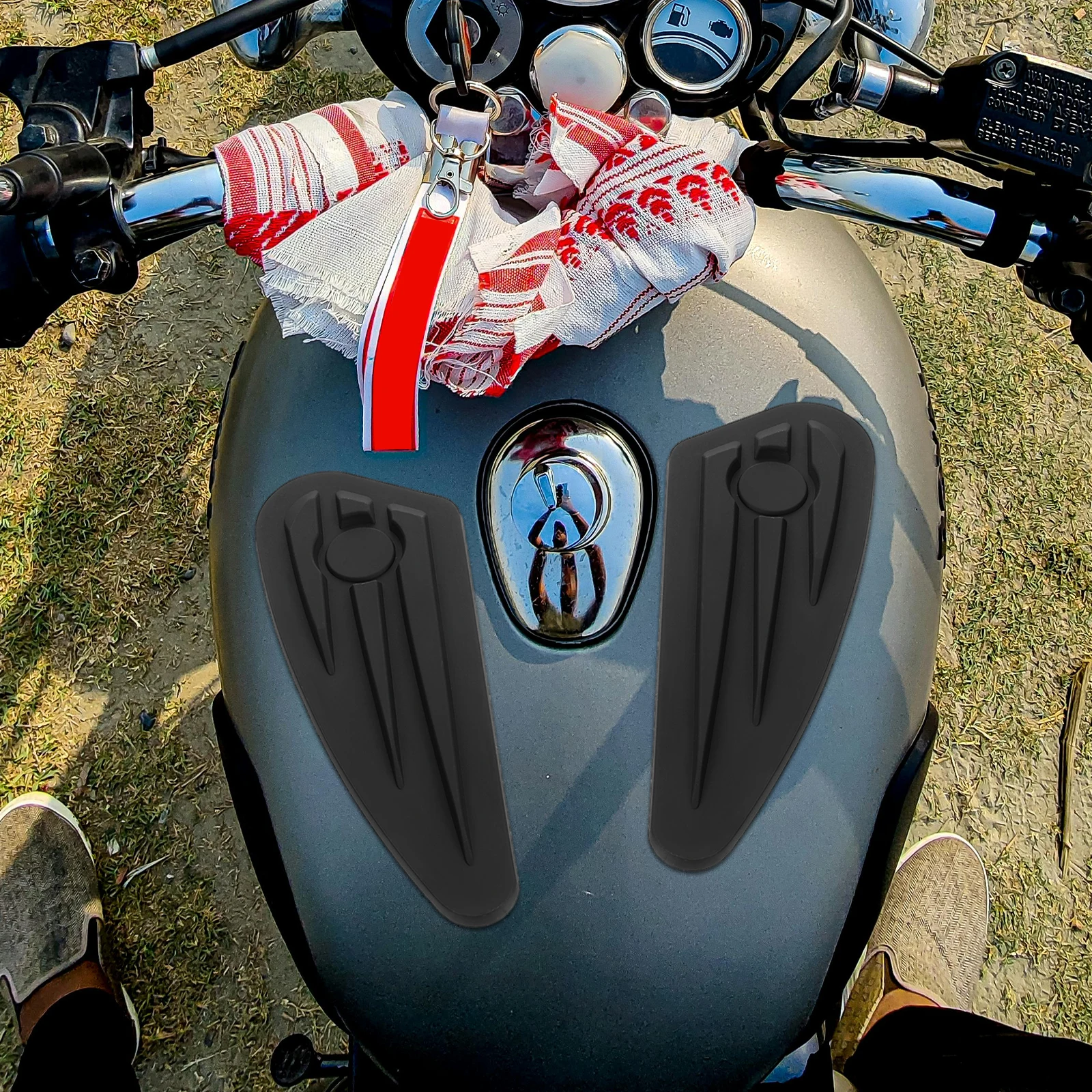 

Motorcycle Decals Oil Tank Protector Stickers Fuel Cap Cover Grip Pad Universal Side Gas Tank Protector Compatible With