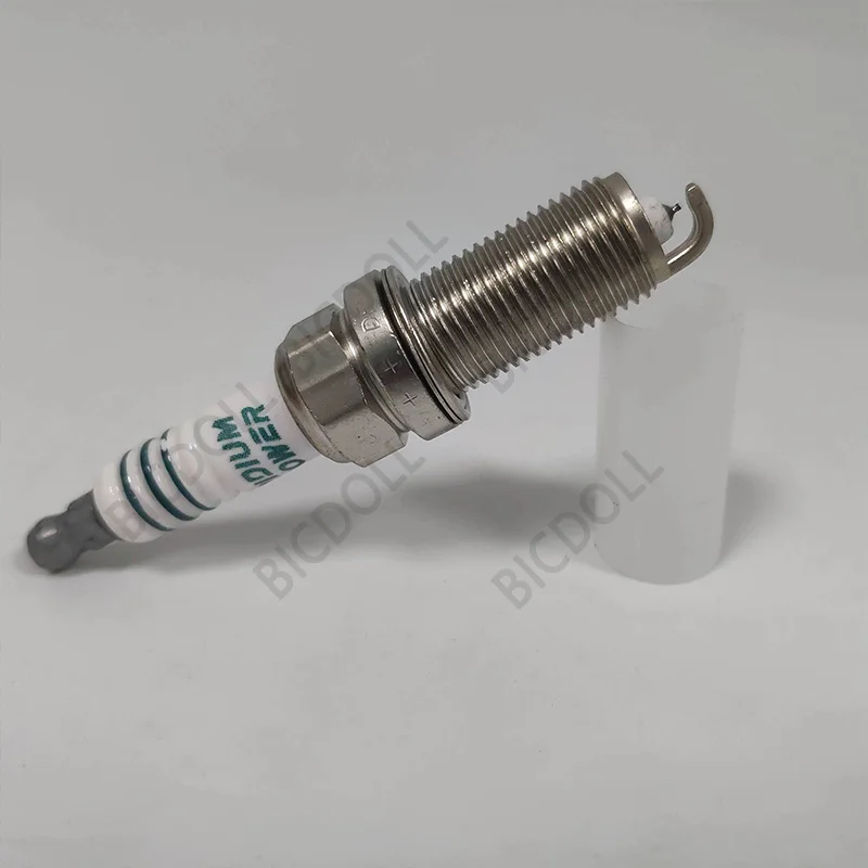 4/6PCS 5346 IKH24 Iridium Spark Plug for Audi TT A6 C7 A7 A8 RS7 S6 S8 2.5L 4.0L CEUC CRDB CWUB Ford Focus Car Ignition Candles