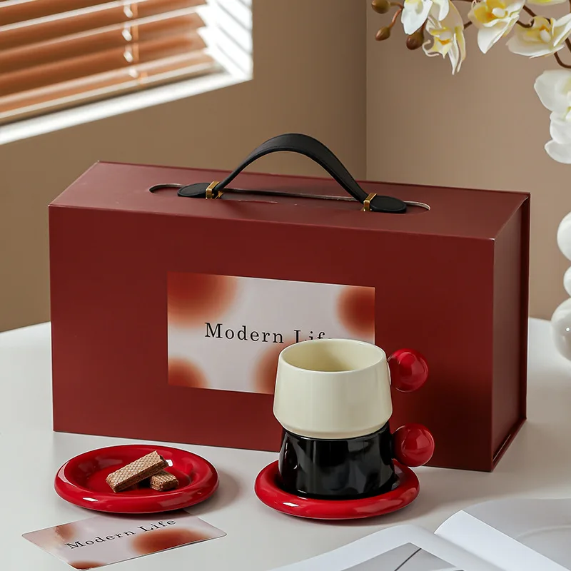 Ceramic coffee cup and saucer set, high-end exquisite afternoon tea cup, engagement gift gift box.