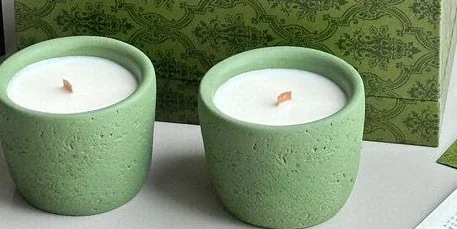 

The wax body of the aromatherapy candle is all poured by hand, and the wax core of each aromatherapy candle is a log sleep aid G