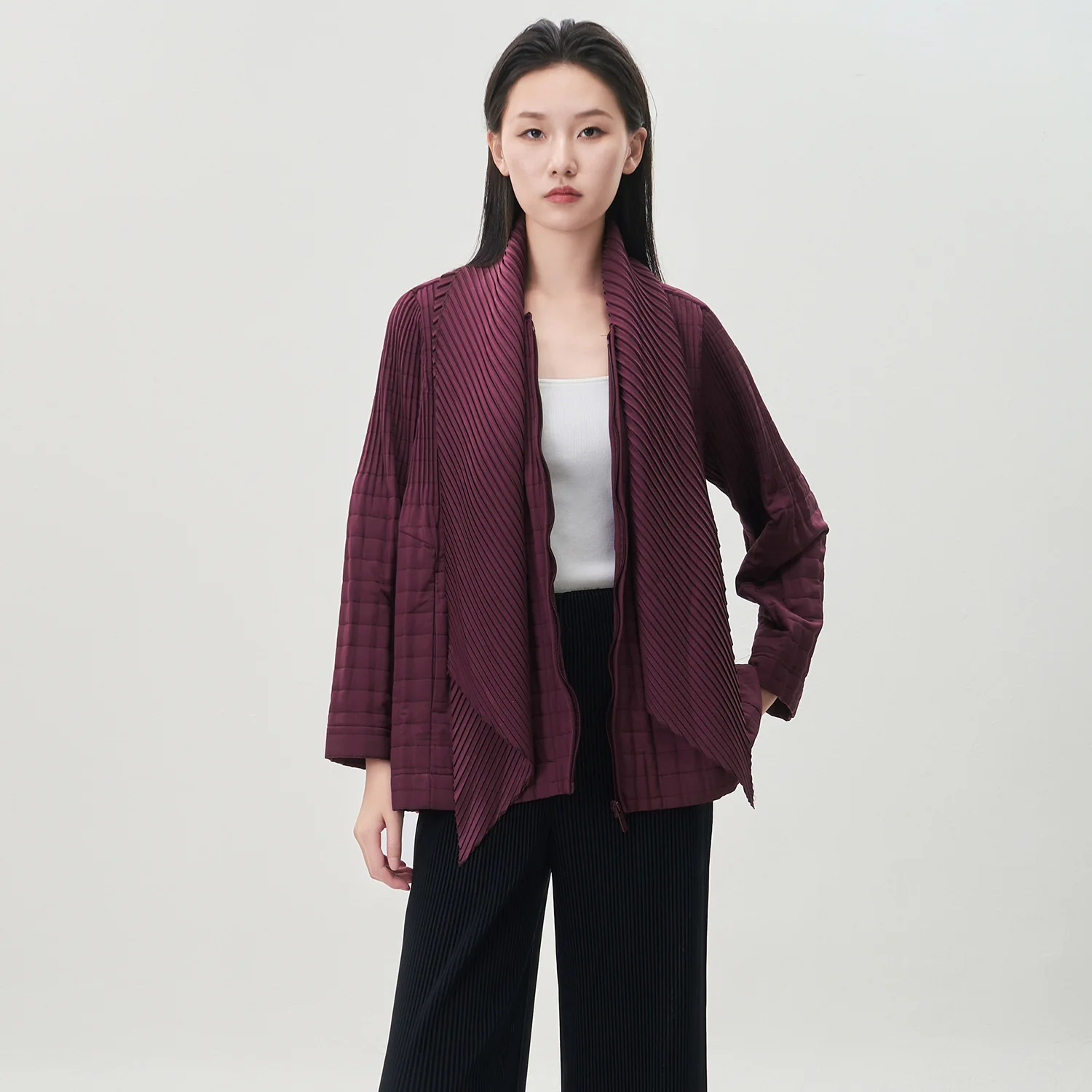 Kurtka zimowa damska Miyake z plisami, bawełniana, z szalikiem, zapinana na zamek, luźna, gruba, ciepła, wysokiej jakości, uniwersalna kurtka bawełniana, warstwa wierzchnia, plisowana.