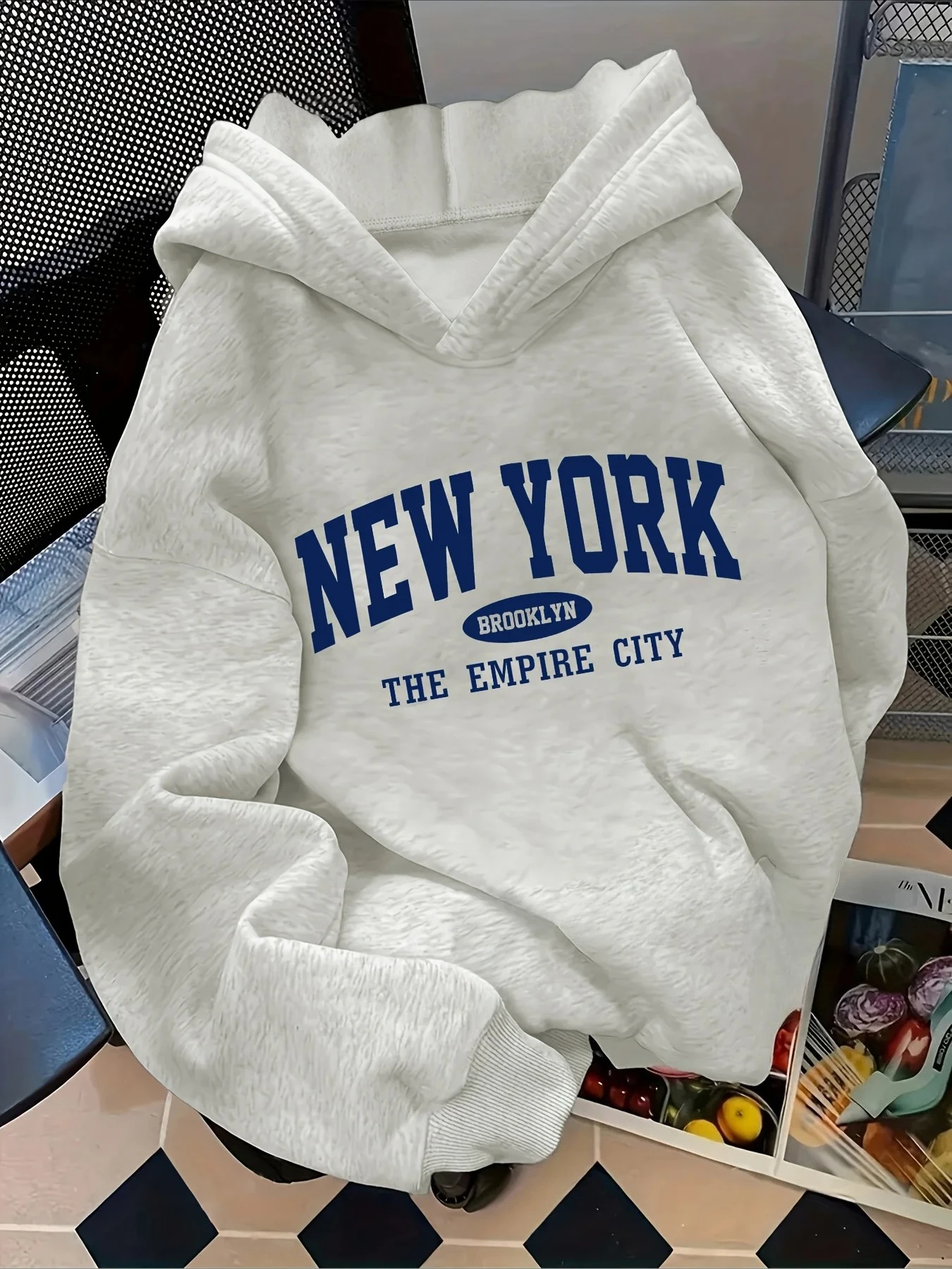Children's Fashionable Hoodie Loose Fit, New York Letter Print Casual Style for Boys and Girls Geometric Pattern Warm Sweatshirt
