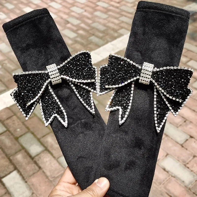 1/2 قطعة مقعد السيارة العالمي حزام غطاء الكتف لطيف اليدوية الماس القوس ديكور السيارات الداخلي حزام الأمان اكسسوارات السيارات