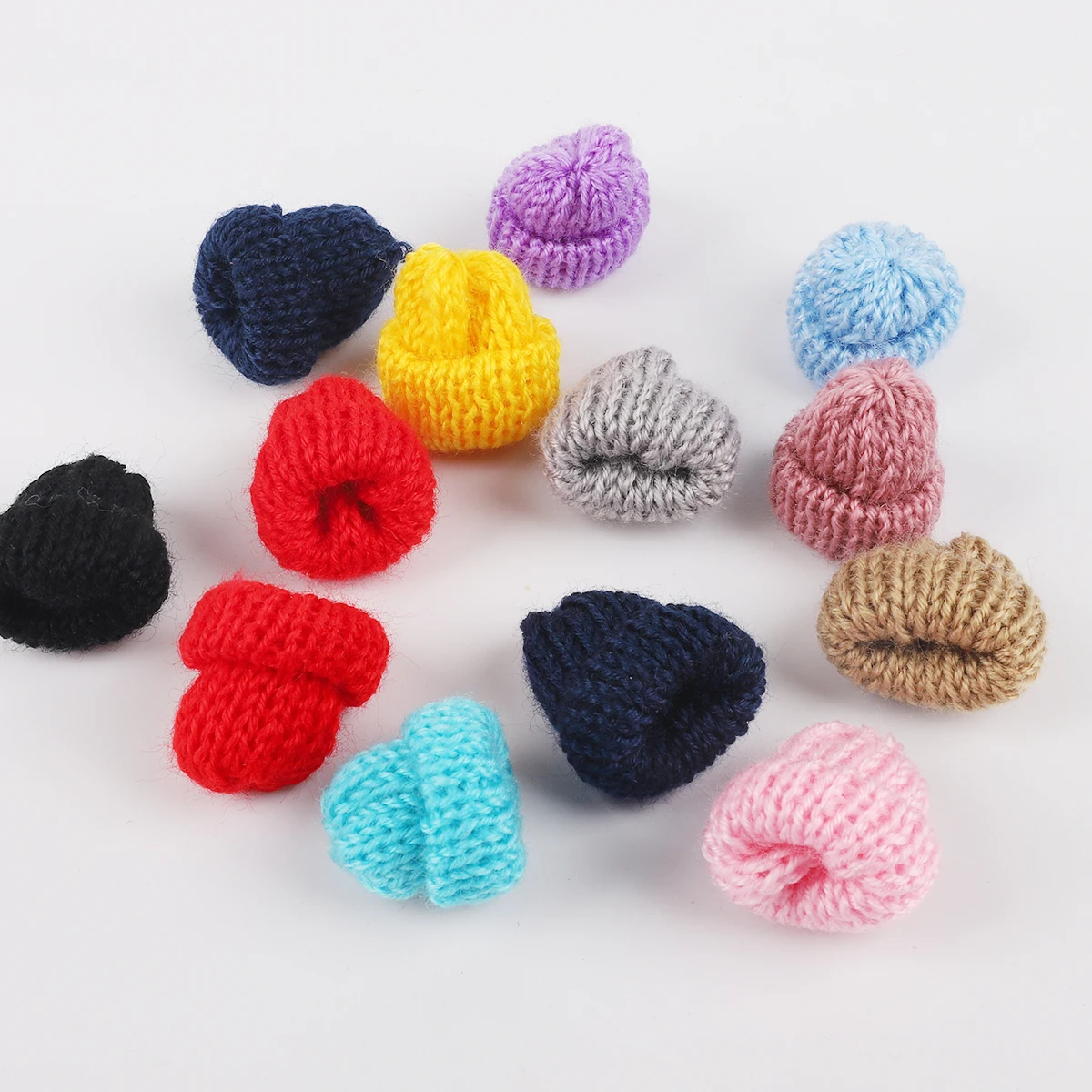 10 pz/lotto 3*3.5 centimetri di Lana di Lana Berretto di Natale Albero Di Natale Decorazione Tappo di Abbigliamento FAI DA TE Corda Testa Materiale