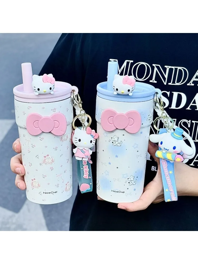 2025 japonais Sanrio dessin animé tasse isolée Kawaii Hello Kitty bouteille d'eau Portable cannelle étudiant haute beauté tasse d'eau