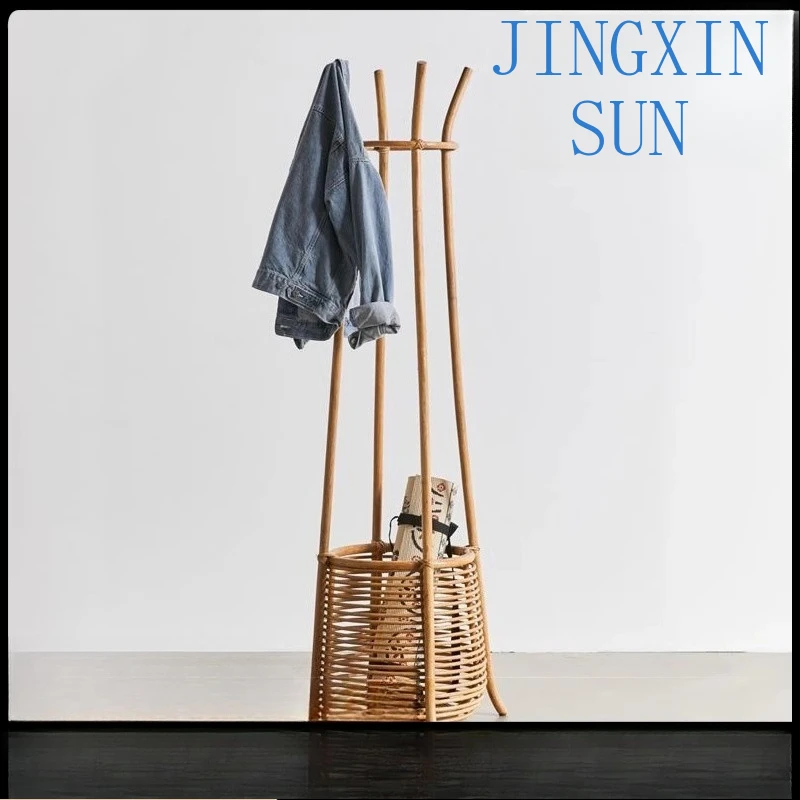 Nordic rattan floor-to-ceiling coat rack, homestay hotel home hanger, hand-woven door rack