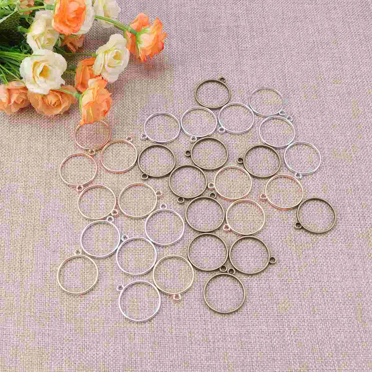 

30 PCS DIY Craft Pendant Hollow Pendants Jewelry Making Supplies Accessoires Round Back Bezel