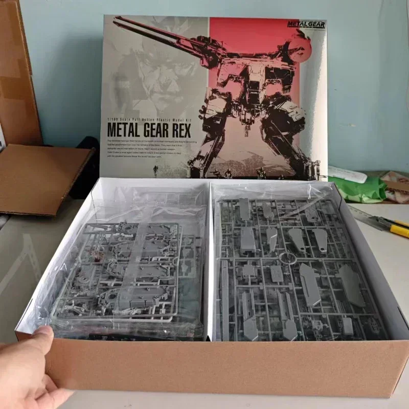 

In Stock Kotobukiya Metal Gear REX 1/100 Patriot Gun Tyrannosaurus Metal Gear Solid Assembly Anime Action Figure Model Toys Gift