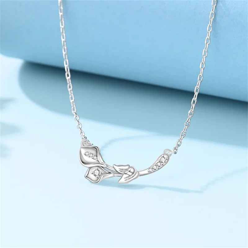 Plant Series Sunflower Lotus Iris Rose Four-Leaf Clover Necklace Casual and Versatile Accessories and Gifts